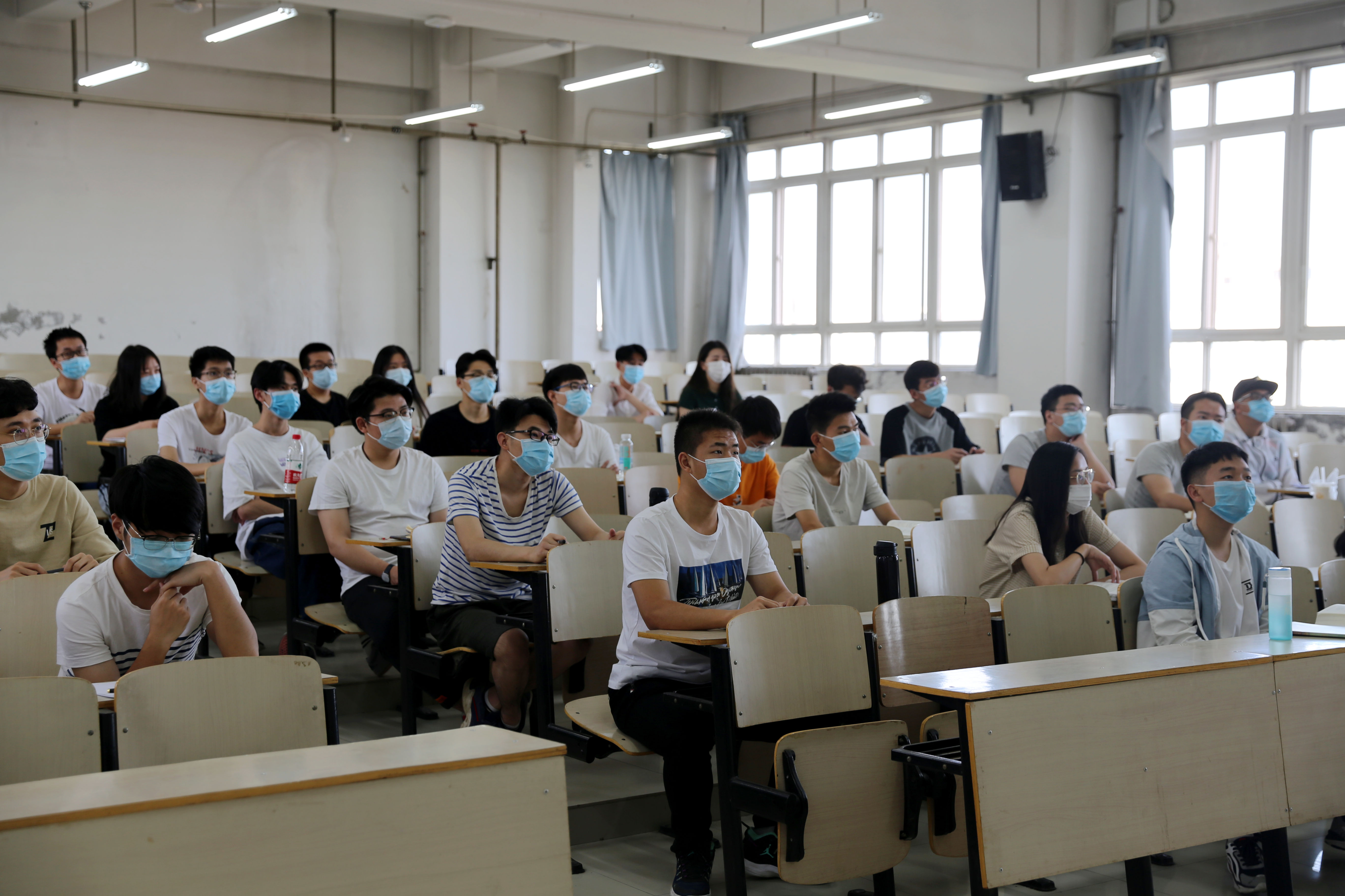 西安交大城市学院"线上线下第一课"开课-西安交通大学